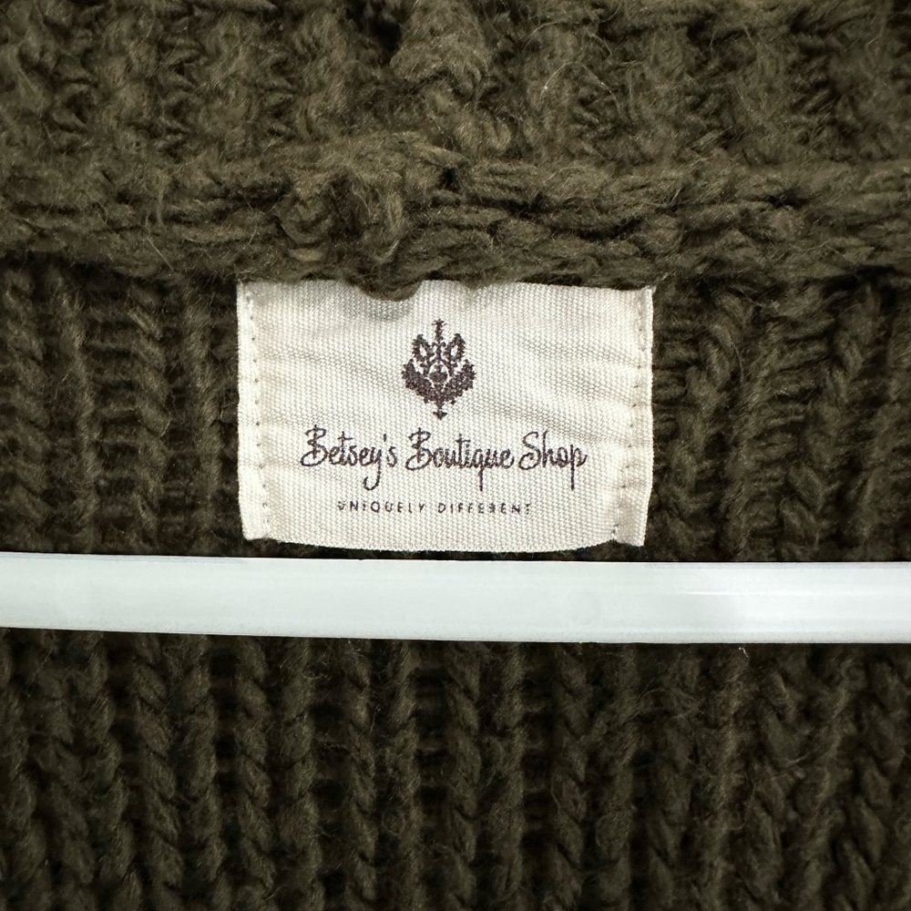 Betsey's Boutique Green Bubble Cardigan OS - Picture 3 of 5